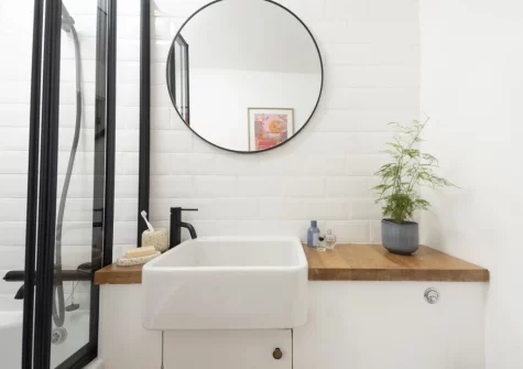 The bathroom at Bluebell Cottage, St Ives