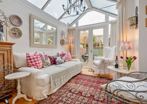 The enchanting conservatory at Bobs Cottage, Padstow
