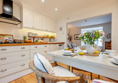 The kitchen & dining area at Bobs Cottage, Padstow