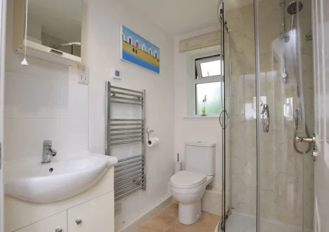 The shower room at Borders Edge Lodge, Raymond's Hill