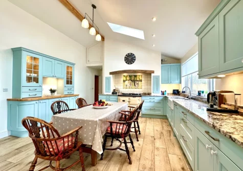 The kitchen & dining area at Bourne Lodge, Witheridge