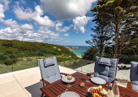 The terrace & alfresco dining area at Bracken Bank, Porthcurno
