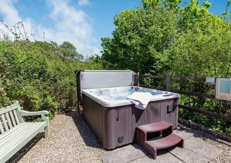 The hot tub at Bracken Cottage, Lower Treslea Farm, Treslea