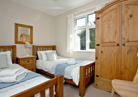 Bedroom #3 at Brambles Cottage, Wooda Farm, Bush