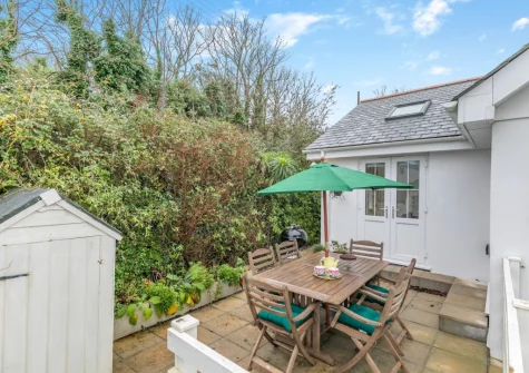 The terrace, barbecue & alfresco dining area at Bretagne, Cadgwith