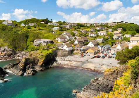 Bretagne is an ideal base for exploring the Lizard Peninsula and everything the area has to offer