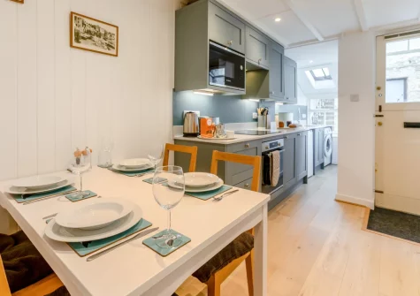 The dining area at Breton Cottage, St Ives