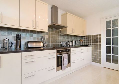 The kitchen @ Bridge House, Perranporth