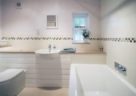 The bathroom at Brimble Cottage, Axminster