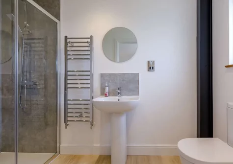 Bedroom #1 en-suite shower room at Broadsands Barn, Berrynarbor