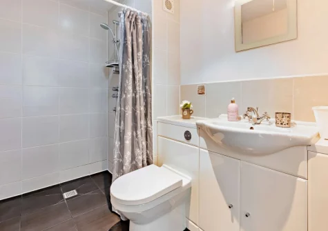 Bedroom #5 en-suite wet room at Buckland Barn, Buckland Brewer