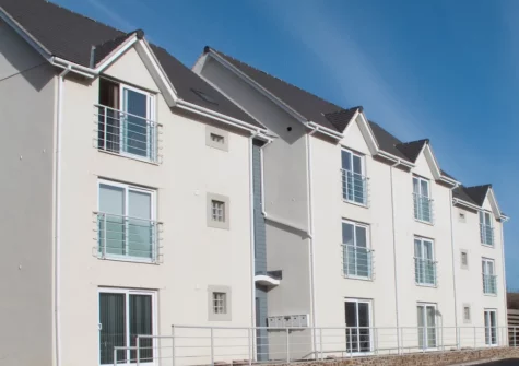 Bude's Cwtch is a contemporary first floor apartment close to the town's golden sandy beaches