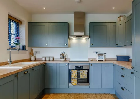 The kitchen at Butter Barn At Pengelly Farm, Nancegollan