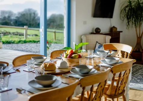 The dining area at Butter Barn At Pengelly Farm, Nancegollan