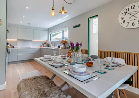 The kitchen & dining area at Buttercup at The Camel Trail, Tredethy