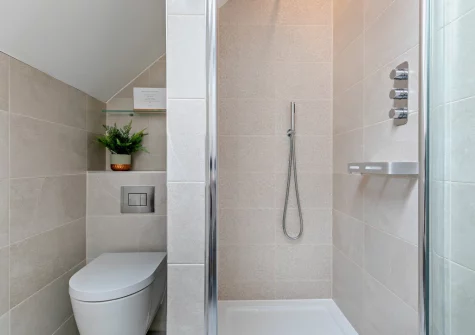 Bedroom #2 en-suite shower room at Buttercup at The Camel Trail, Tredethy