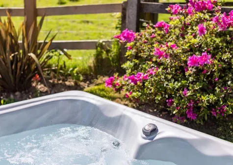 The hot tub at Buzzards Reach, Lower Treslea Farm, Treslea