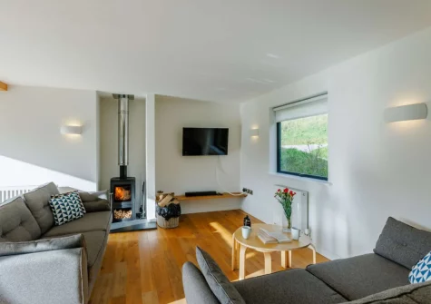 The living area at Cabana Lakeside Lodge 2, Whitnage