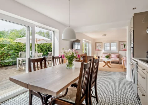 The dining area at Camellia Cottage In The Tamar Valley, Bere Alston