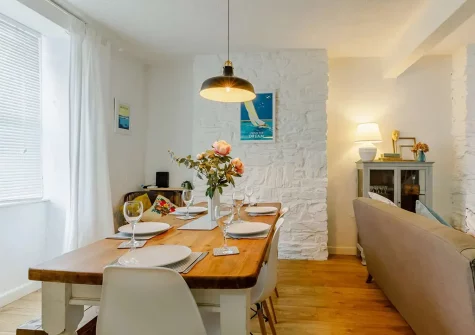 The dining area at Captains Cottage, Brixham
