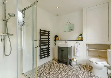 The shower room at Captains Cottage, Brixham