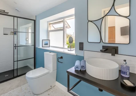 The shower room at Carlyon Bay Lodge, Carlyon Bay