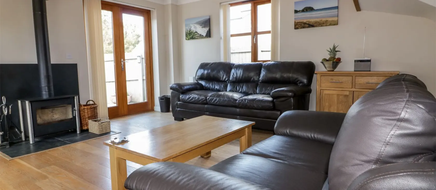 Carpe Diem, Crantock is a modern four bedroom eco house with three bathrooms, open living / dining room & fully equipped kitchen. French doors to private patio garden with summerhouse. Parking for two cars. Close to shop, pubs & sandy beach.