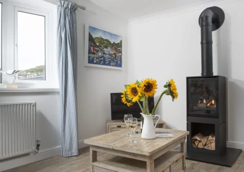 The living room at Castaways, Porthtowan