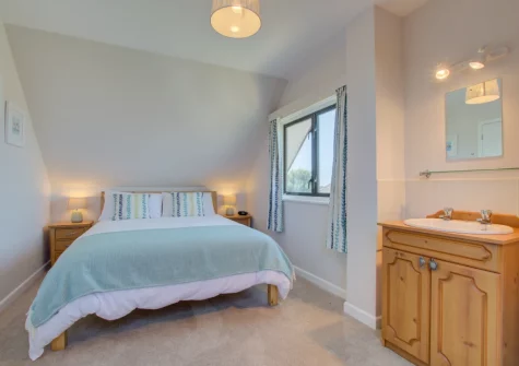 Bedroom #1 at Castaways, St Merryn