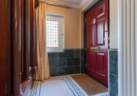 The entance area at Castle Lodge, Truro