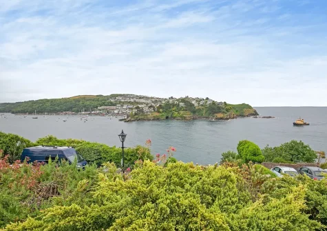 Enjoy estuary & sea views when you stay at Castle View, Fowey
