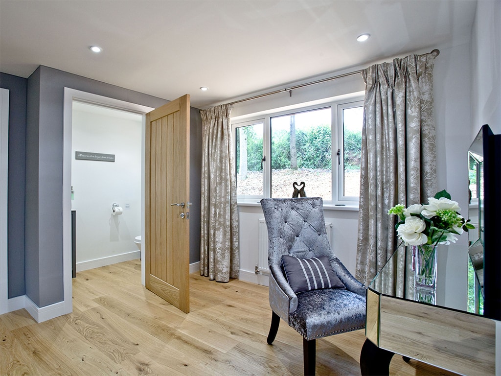 Cedar Lodge, South View Lodges, Shillingford St Holiday homes