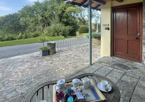 The patio at Chauffeur's Cottage, Hunter's Inn