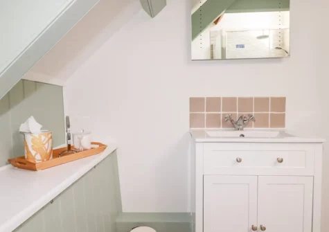 The third floor shower room at Cherry Orchard House, Mevagissey