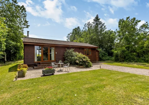 The front patio, outdoor sitting area & garden at Cherry View, South Molton