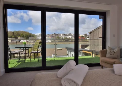 Bedroom #1 balcony at Chill Out At Number 10!, Bideford