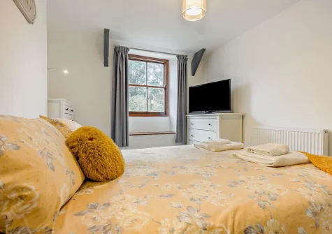 Bedroom #1 at Church Cottage, Little Petherick