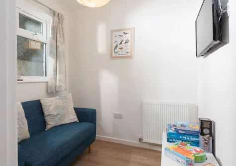 The cosy snug at Chy an Mor, Coverack