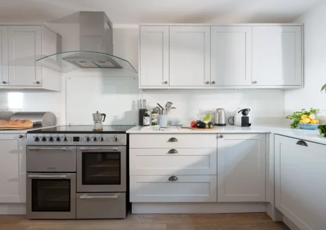 The kitchen at Chy an Mor, Coverack
