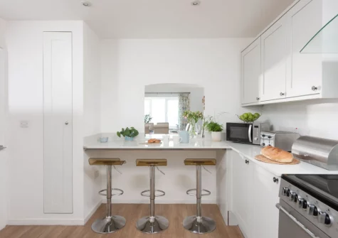 The kitchen at Chy an Mor, Coverack