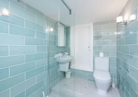 The ground floor shower room at Chy an Mor, Coverack