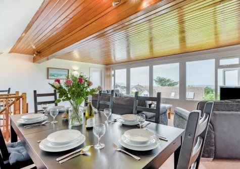 The first floor dining area at Chy Lymner, Trevone