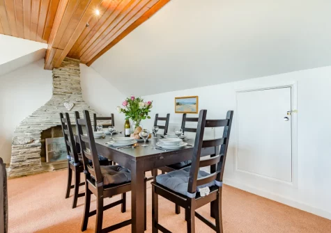 The first floor dining area at Chy Lymner, Trevone