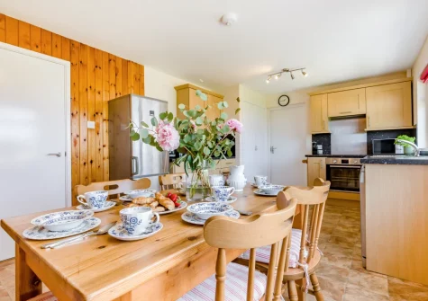 The kitchen & dining area at Chy Lymner, Trevone
