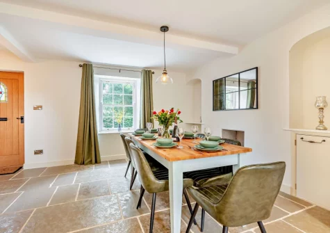 The dining area at Chyventon, Penryn