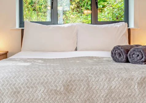 Bedroom #4 at Chyventon, Penryn