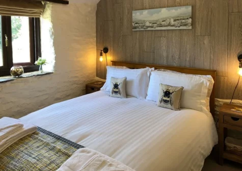 Bedroom #1 at Cider Press Cottage, Fowey