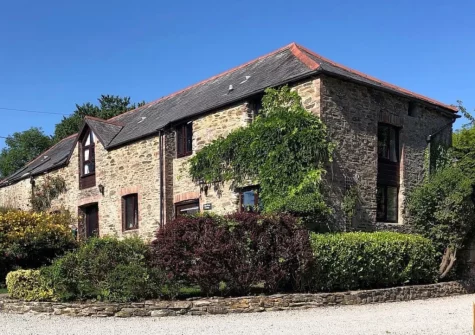 Cider Press Cottage is one of a collection of character cottages with charming features & only a short stroll to beach