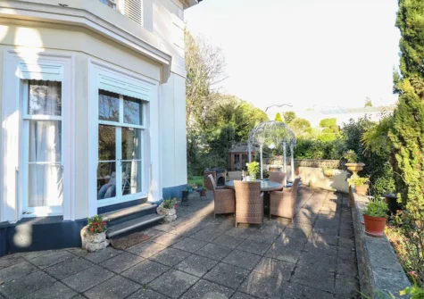 The patio at Clarence Grey House, Torquay