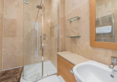 Bedroom #1 en-suite shower room at Cleveland Villa, Instow